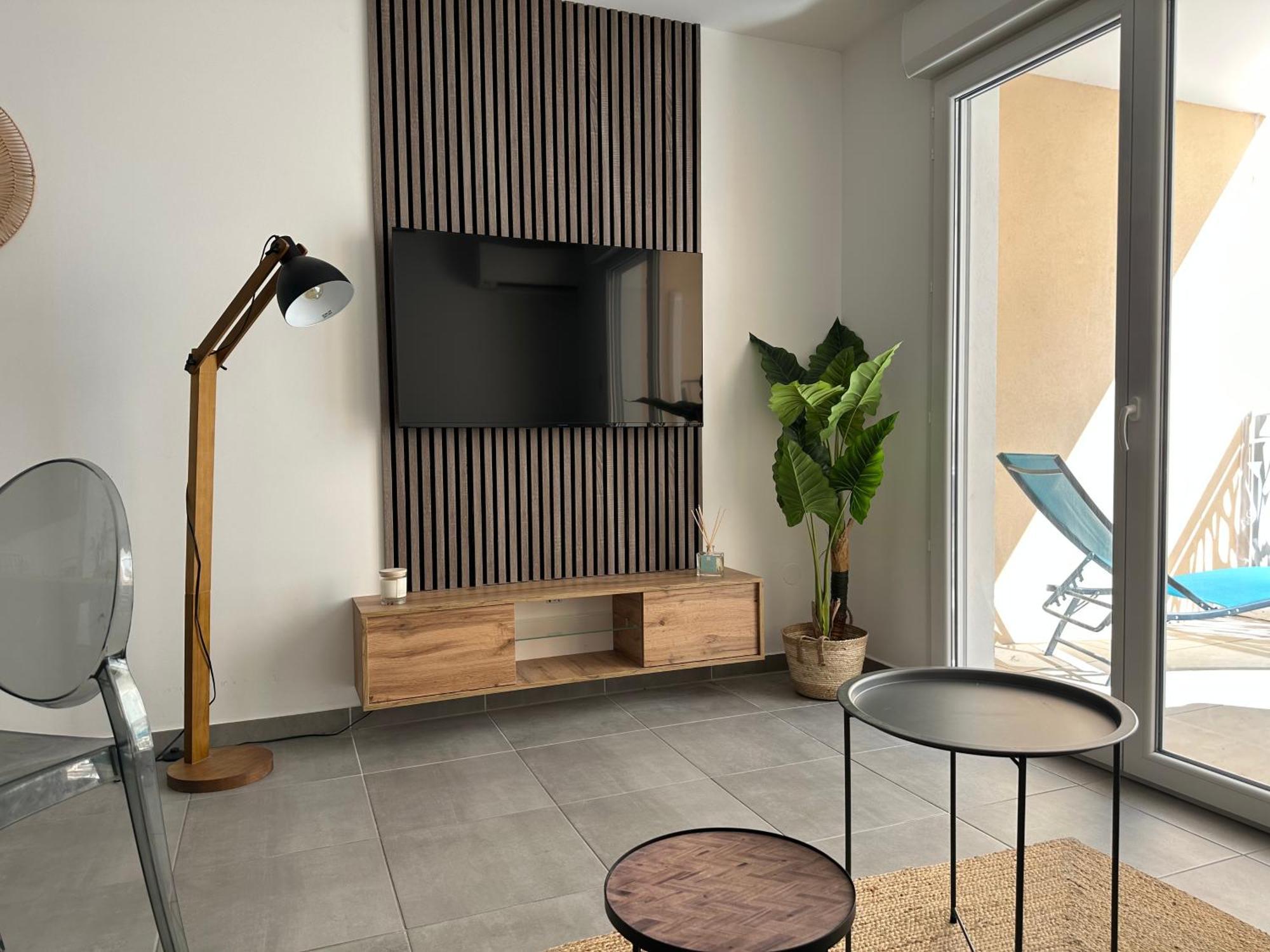 Bel Appartement Au Calme Avec Parking Menton Buitenkant foto